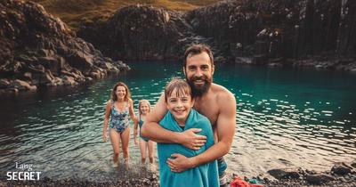 Jack с отцом после прыжка в воду